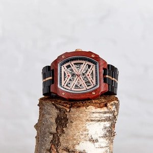 Soleil perfume The Mahogany wooden watch
